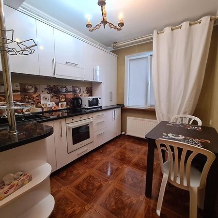 Bulevardul Dacia 18 Chişinău Extérieur photo