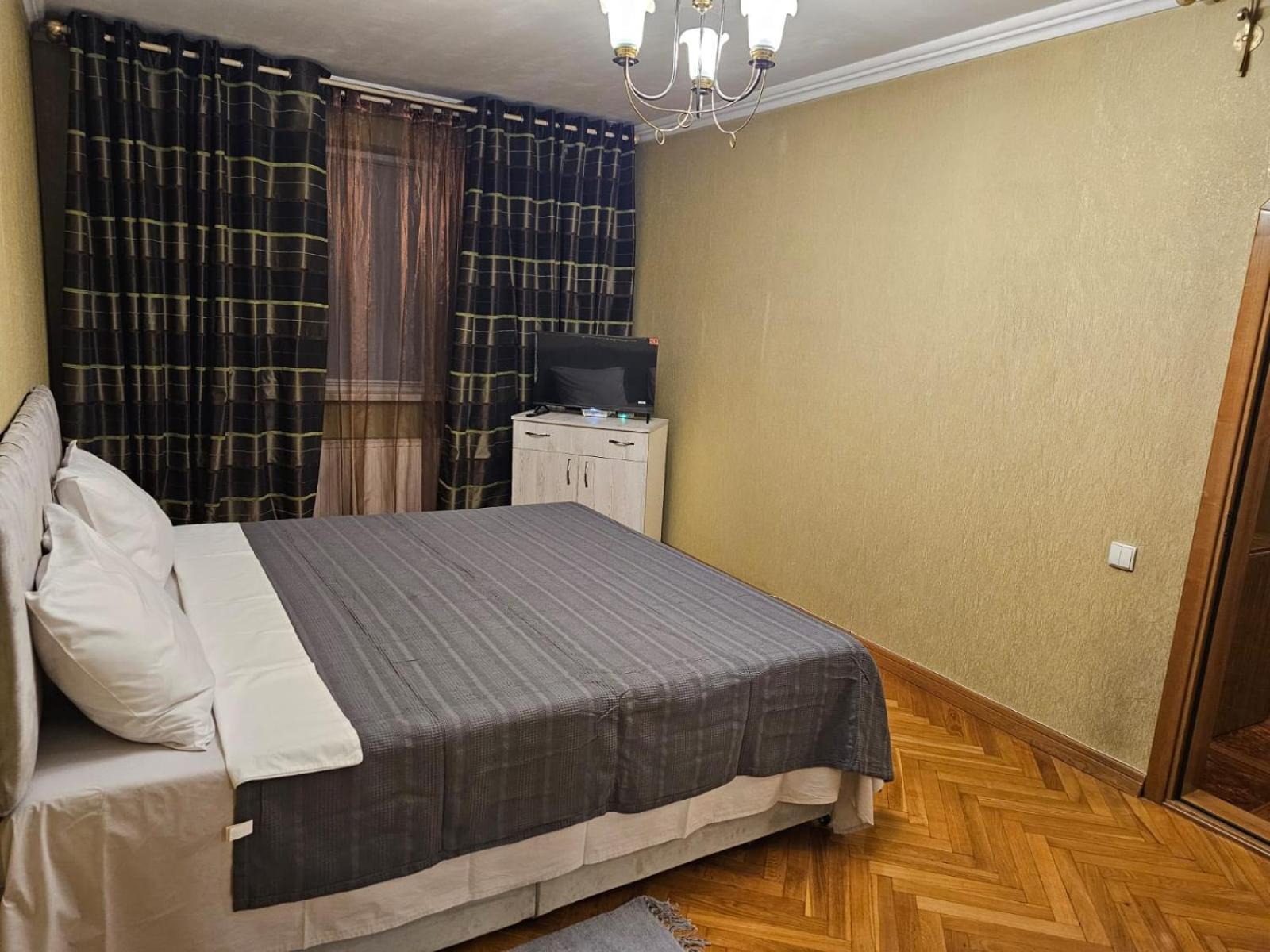 Bulevardul Dacia 18 Chişinău Extérieur photo